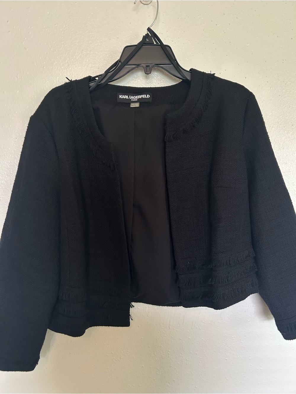 Karl Lagerfeld Black Cropped Bouclé Blazer